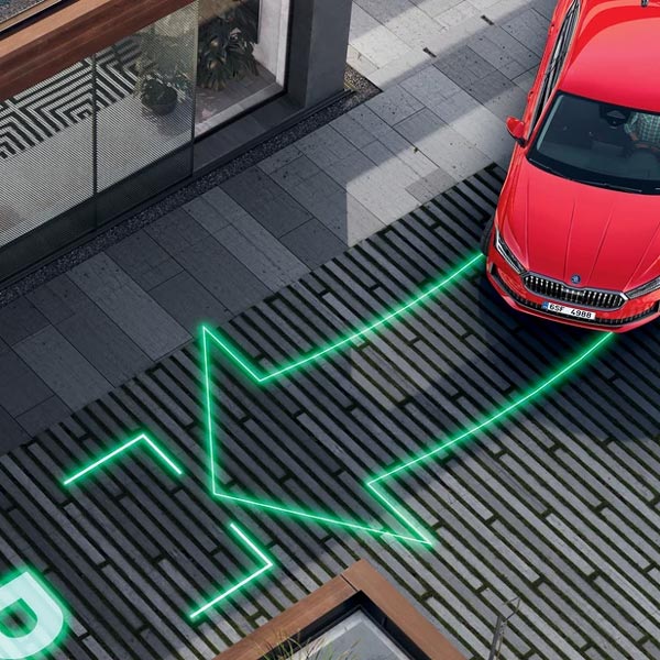 01_Superb_Trained-Parking