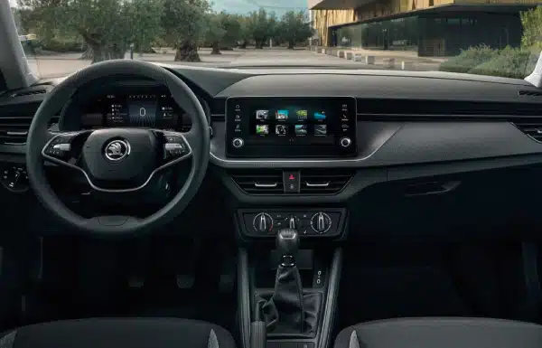 Gli interni offrono ai passeggeri un&rsquo;atmosfera piacevole e comfort a volont&agrave;.