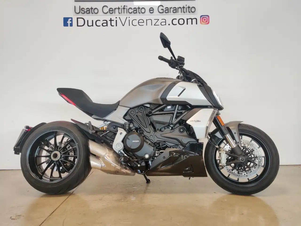 Diavel 1260 GRAY
