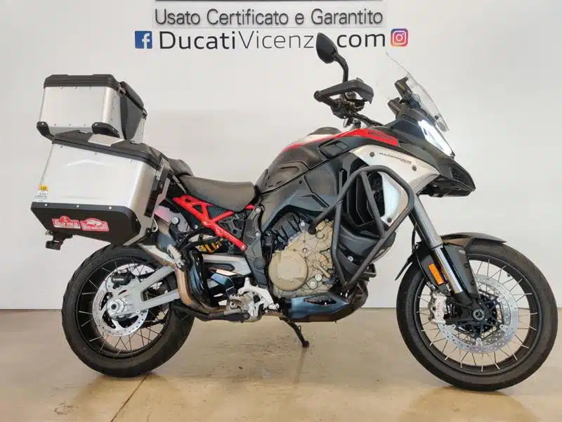 Multistrada V4 S RALLY RADAR BLACK