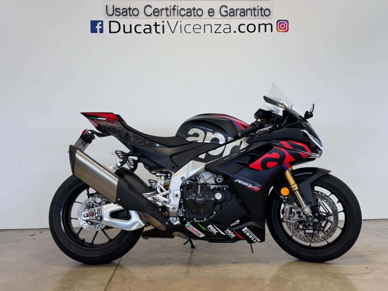APRILIA RSV4 Factory TIME ATTACK