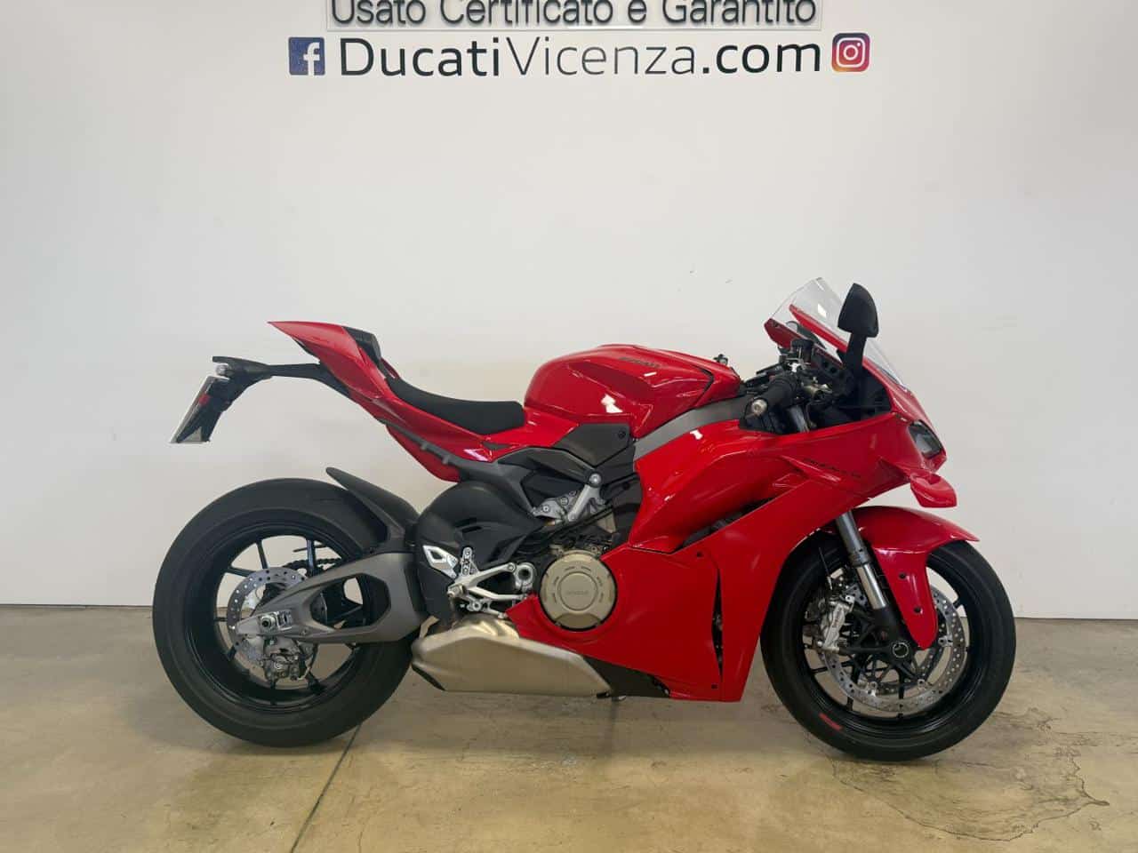 DUCATI Panigale V4 MY2025